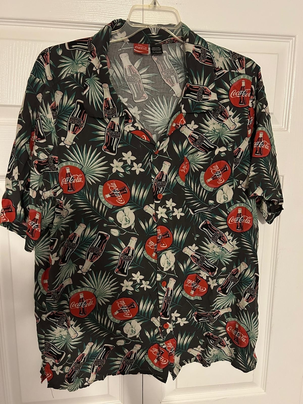 Coca Cola Men’s Short Sleeve Tropical Button-Down Shirt - Black/Green/Red